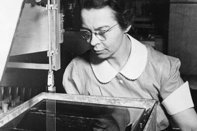 Mujer en tecnologia
